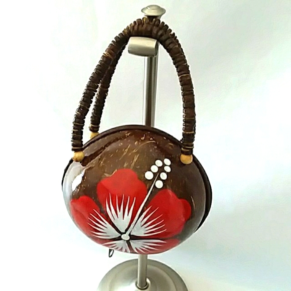 VINTAGE COCONUT HIBISCUS BAG HANDPAINTED CARVED HULL HANDLES - Picture 3 of 8